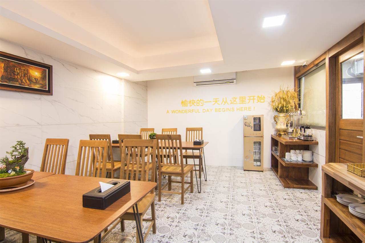 City Comfort Hotel Royal Palace Phnom Penh Exterior photo